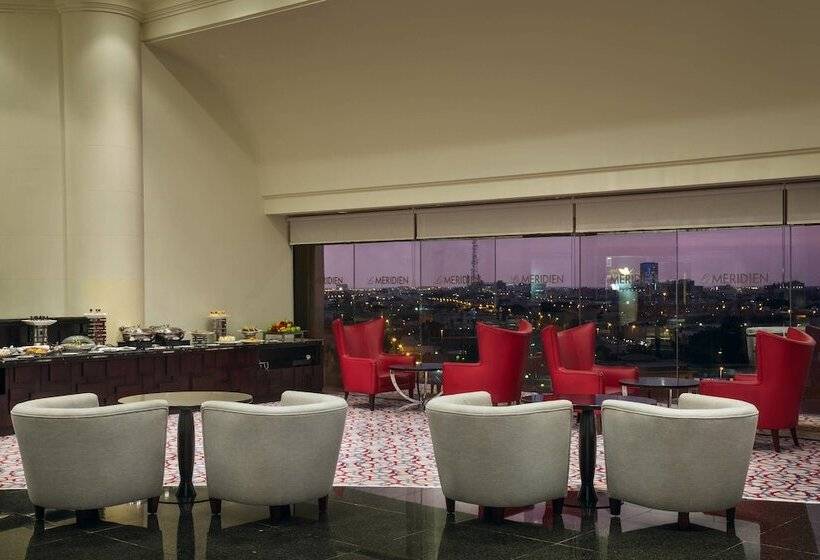 Номер Клуб, Le Méridien Jeddah
