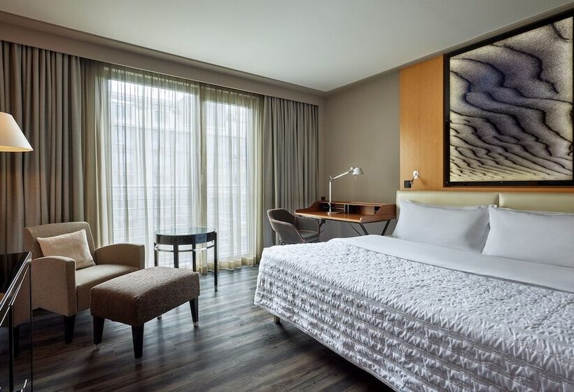 Номер Superior, Le Méridien Munich