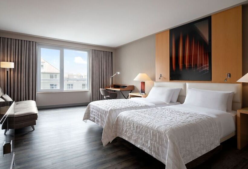 Номер Executive, Le Méridien Munich