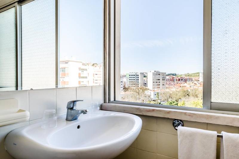 패밀리 룸, Residencial Jardim Da Amadora