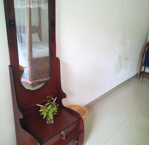 标准间, Rock Pool Residence