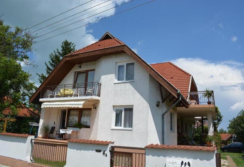 Апартаменты 2 спальни Вид на Бассейн, Jankó Apartman