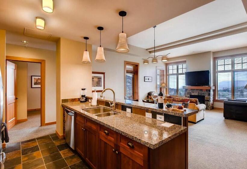 Апартаменты 3 Спальни, Capitol Peak Lodge By Snowmass Mountain Lodging