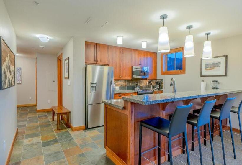 Апартаменты 2 Спальни, Capitol Peak Lodge By Snowmass Mountain Lodging