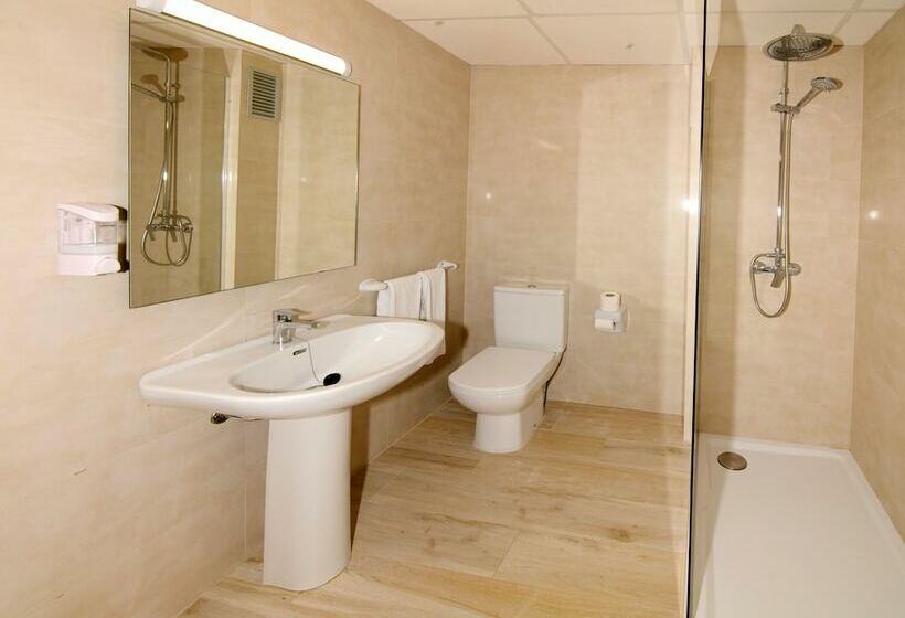 Студия Стандарт, Sunside Ibiza Studios   Only Adults  Formerly Known As Central Park