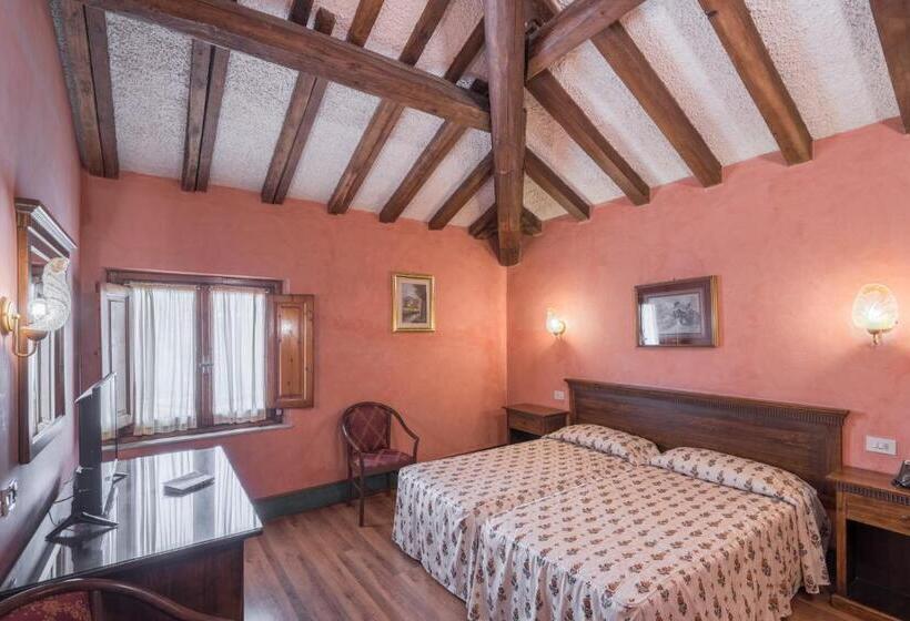 Номер Superior, Minerva Palace
