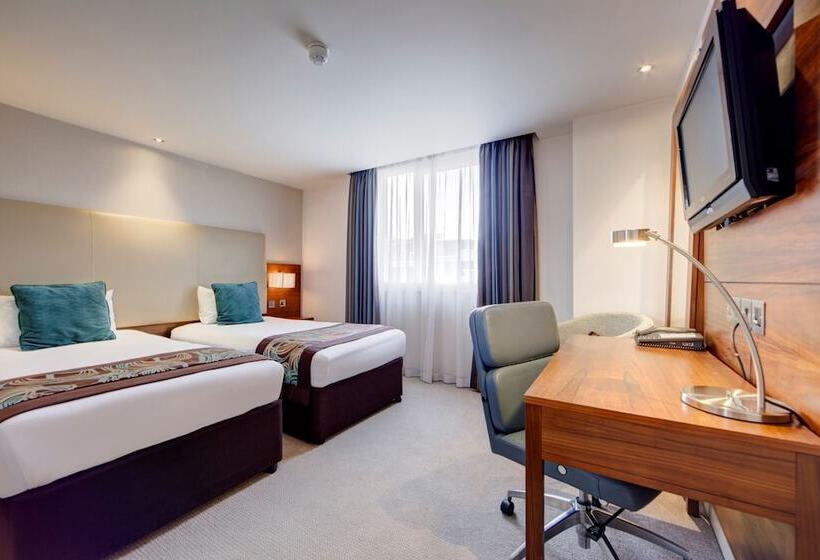 Номер Стандарт, Thistle London Hyde Park Kensington Gardens