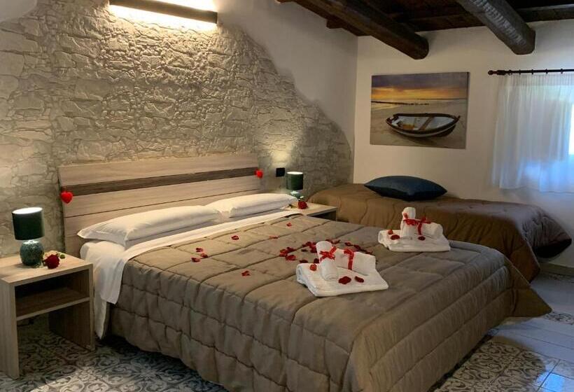디럭스 룸 킹사이즈 침대, Villa Anna Guesthouse