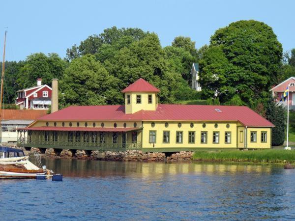 Трехместный Номер Стандарт Совместная Ванная, Gustafsbergs Badhotell & Vandrarhem