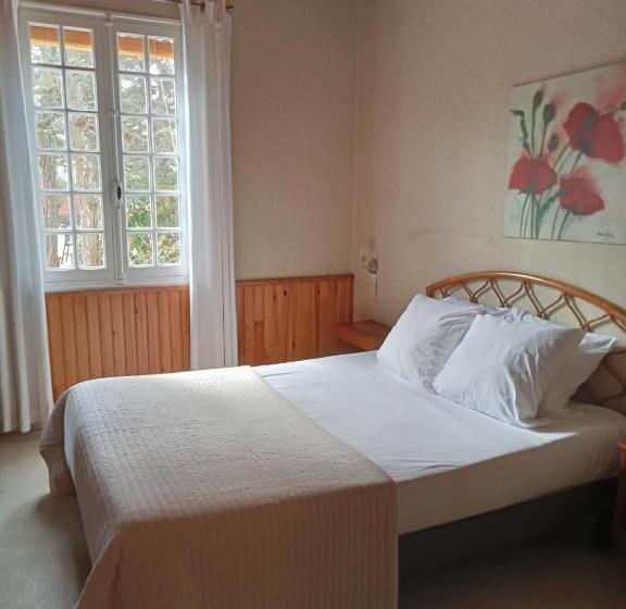 Номер Стандарт, L'auberge De Lugos