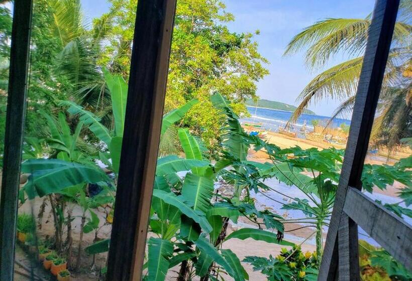 스탠다드 룸 바다 전망, Scorpion Hill Lodge