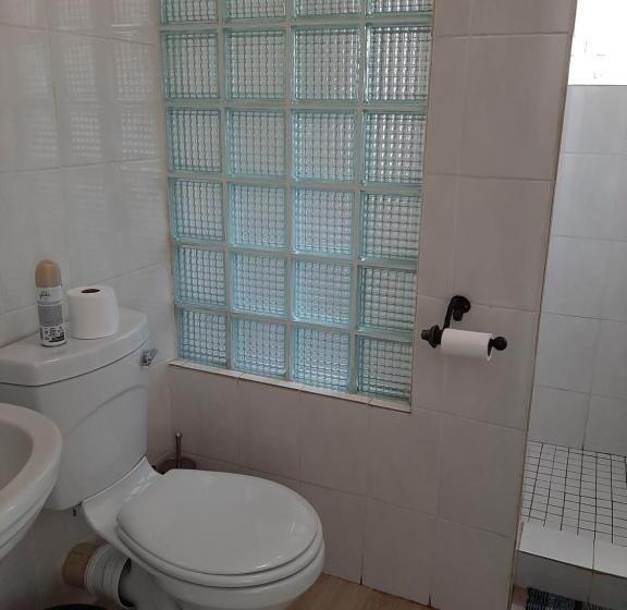 Номер Стандарт, Wayside Lodge