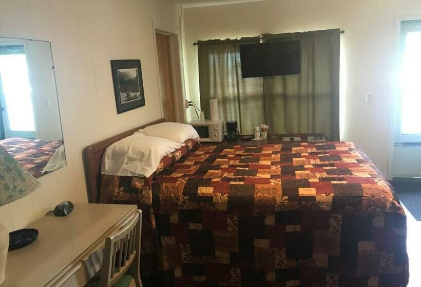 Номер Economy Индивидуальный, Evergreen Motel
