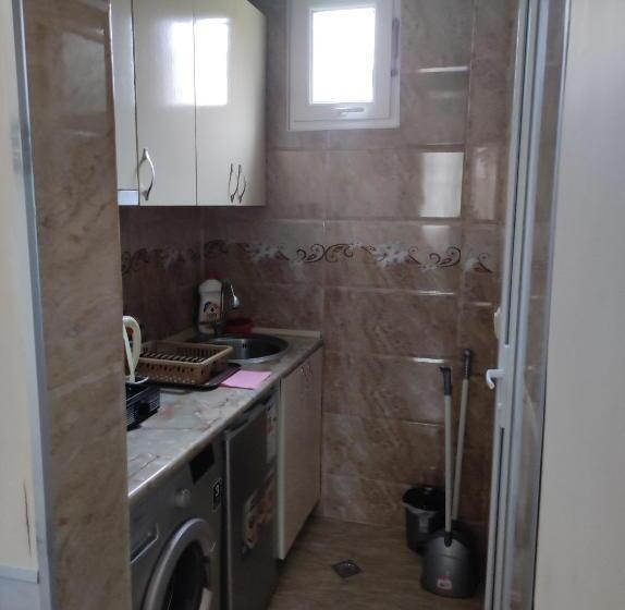 اتاق لوکس, Guest House Koba