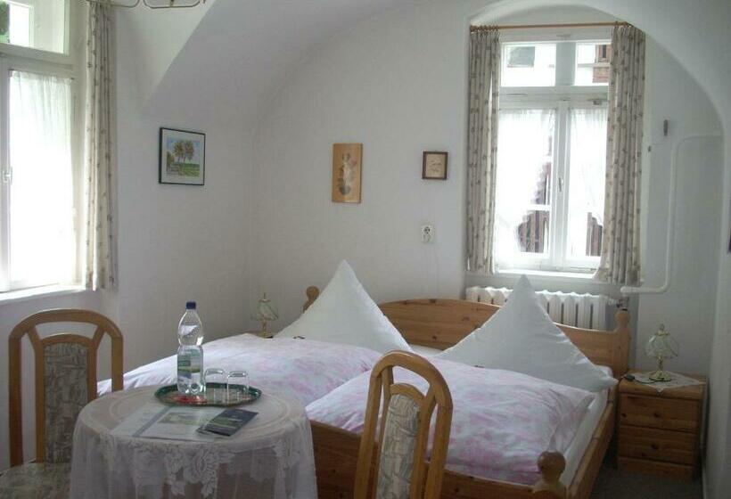 Номер Стандарт, Kurheim Haus Linde