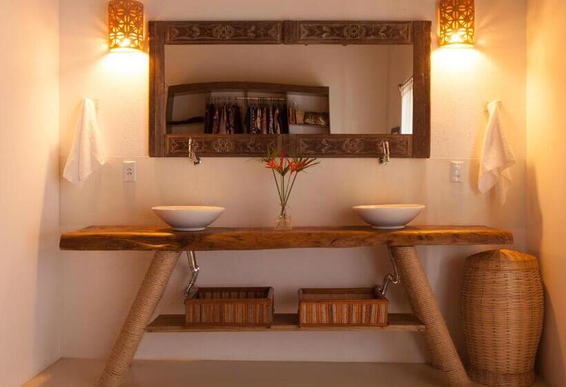 Люкс Вид на Бассейн, Pousada Casa Das Janas Trancoso