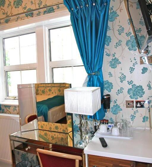 Номер Стандарт, Crompton Guest House
