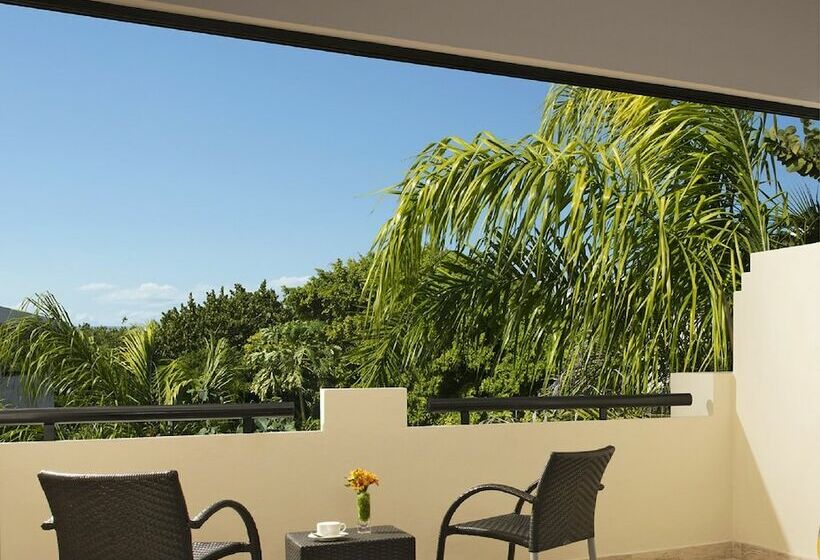 Junior Suite Club avec Vues, Dreams Sapphire Resort & Spa