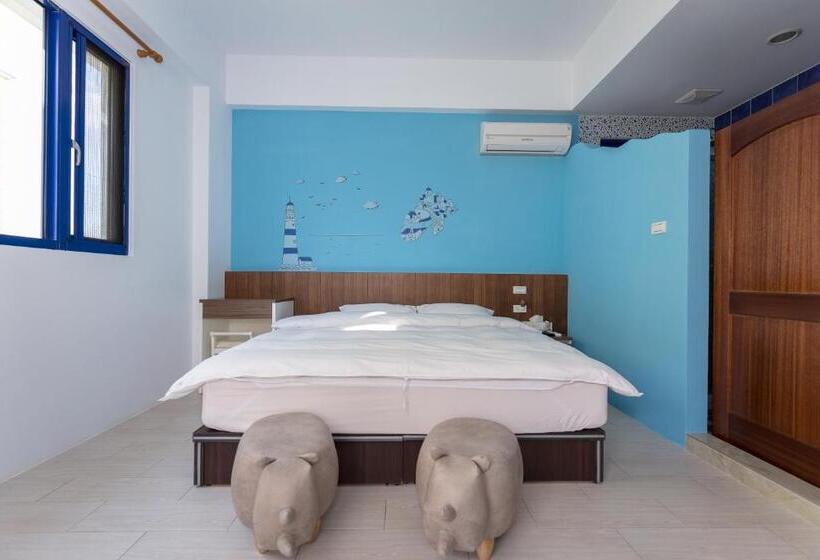 اتاق استاندارد, Travel Light House