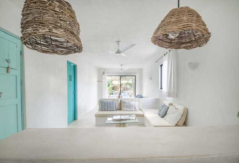 Suite with Views, Lunarena Barefoot