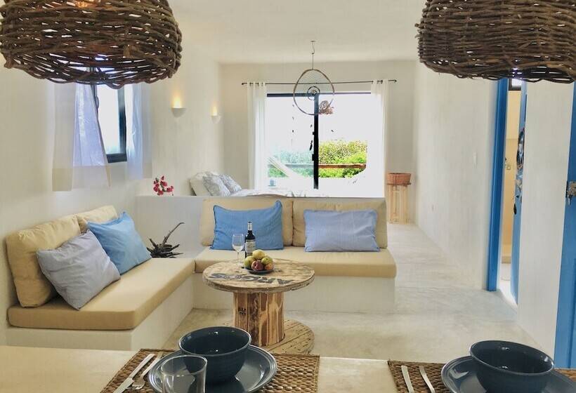 Suite with Views, Lunarena Barefoot
