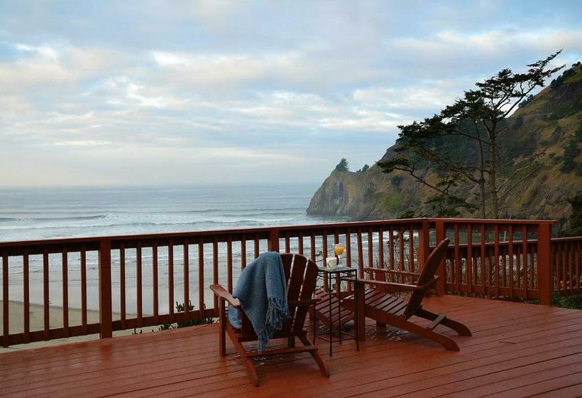 Люкс Премиум, Agate Beach Motel