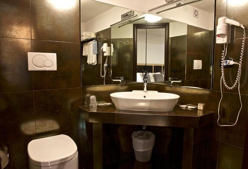 Номер Superior Вид на Море, Ristorante Centosedici
