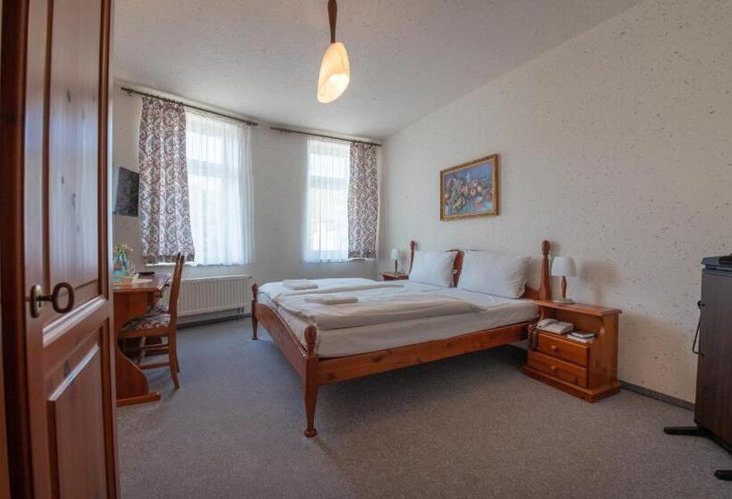 Номер Стандарт, Haus Schlematal Hotel Und Restaurant