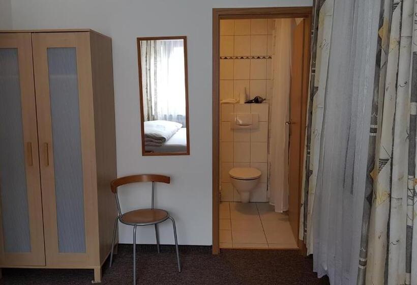 Quarto Estandar Individual, Gästehaus Langhammer