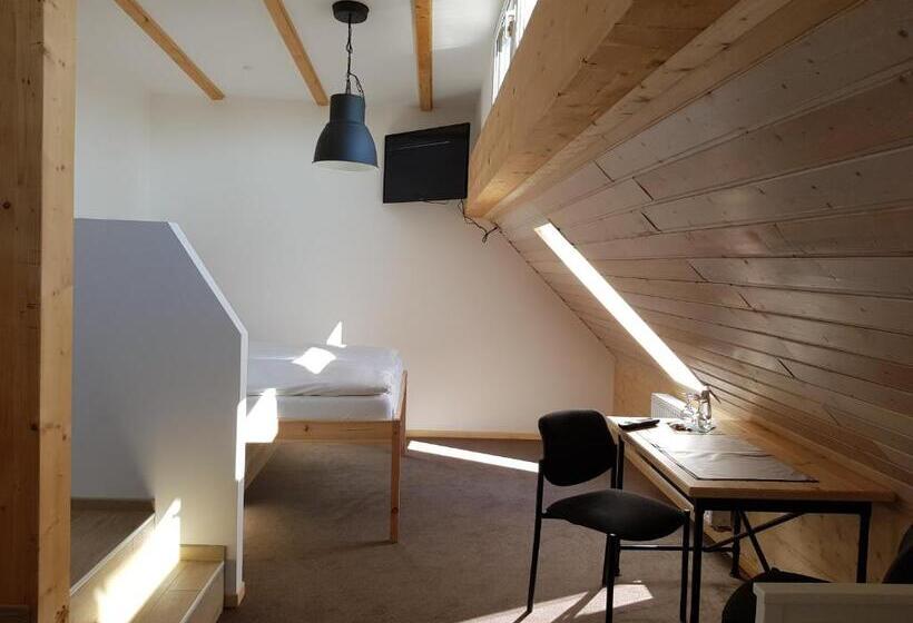 Семейный Номер, Gästehaus Langhammer
