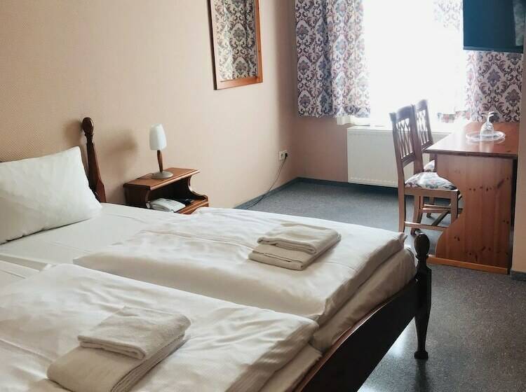 スタンダードルーム, Haus Schlematal Hotel Und Restaurant