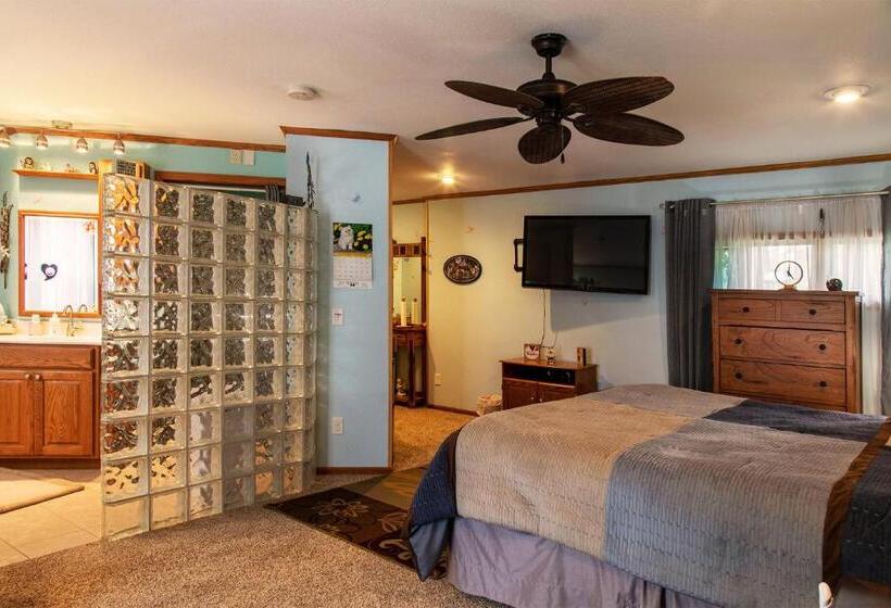 자쿠지 스위트, Shane Acres Country Inn