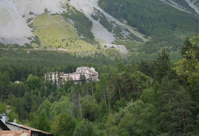 اتاق یک تخته با تراس, Albergo Alpina