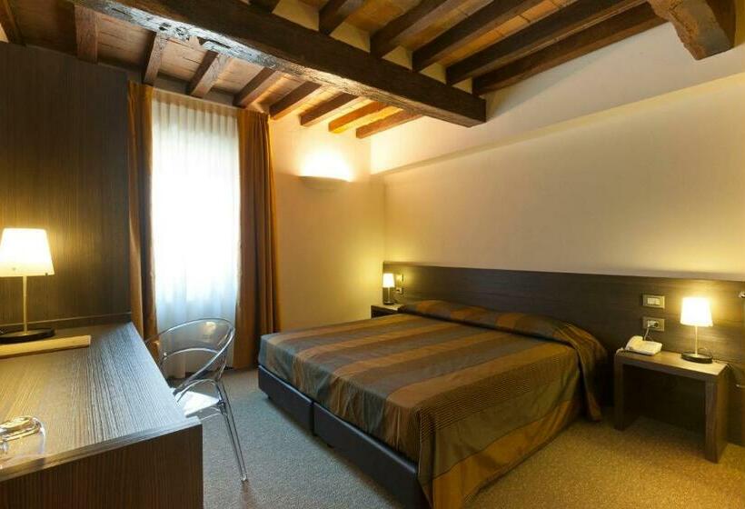 Номер Стандарт, Locanda Sant Ambrogio