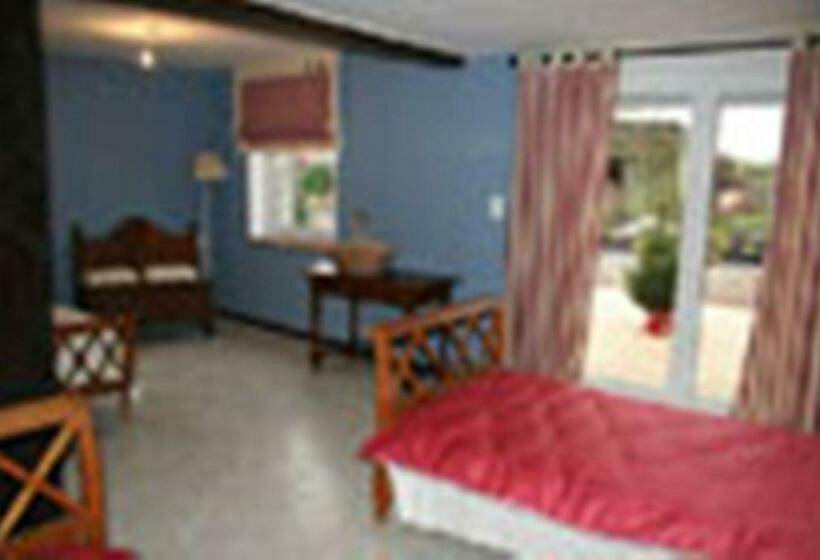 Четырехместный Номер Стандарт, Chambres D'hotes Les Hirondelles