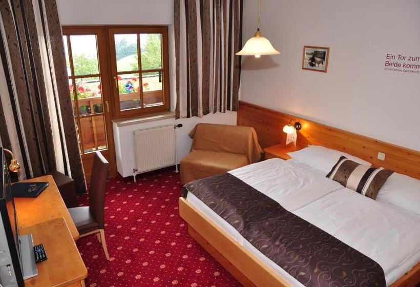 スタンダードルーム, Des Glücks   Landhotel Fischl