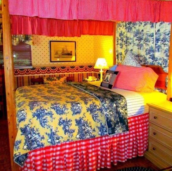 Четырехместный Номер Стандарт, Shamrock Thistle & Crown B&b