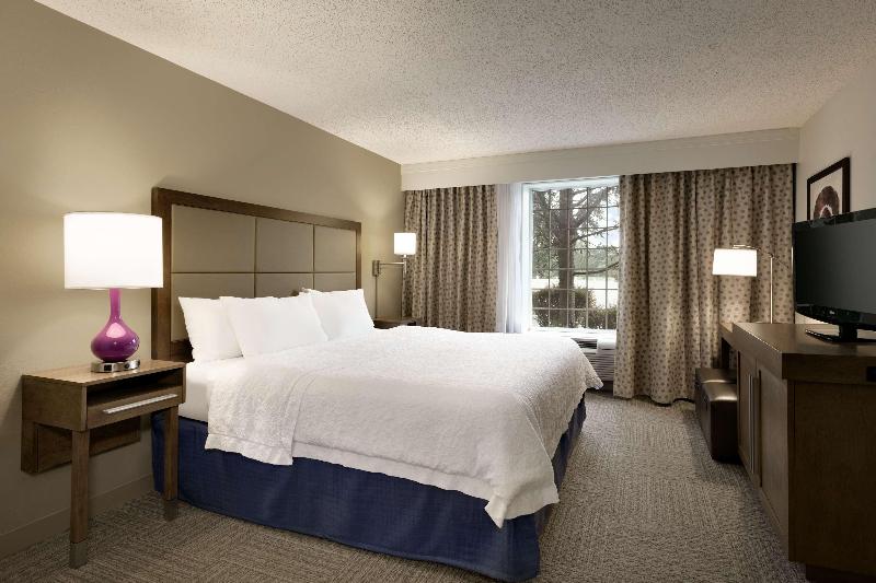 Люкс Кровать Кинг, Hampton Inn & Suites Hershey