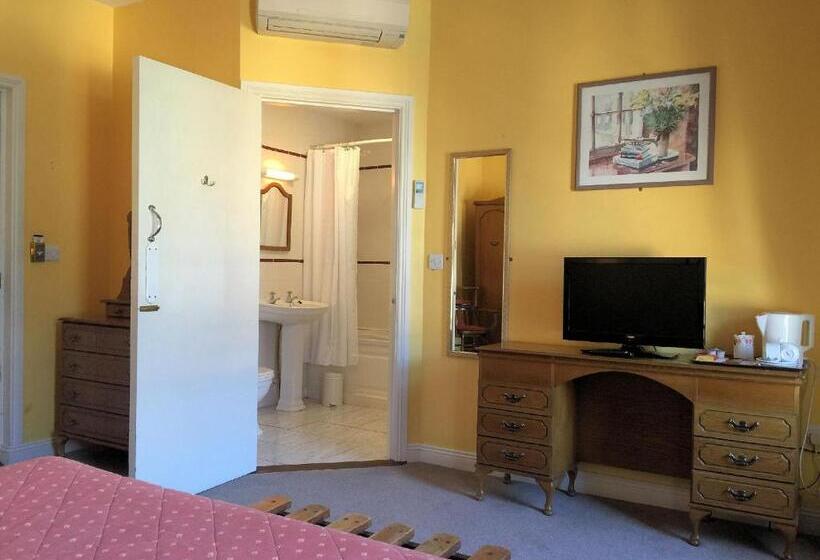 Family Suite, O Donovan S