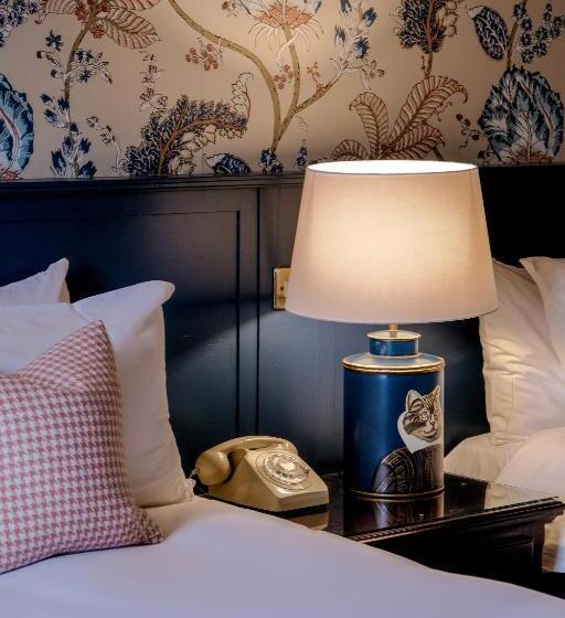 스탠다드 트리플 룸, The Abbeyleix Manor