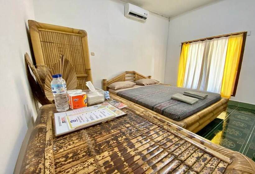 Номер Стандарт, Duyung Rooms & Resto Gerupuk