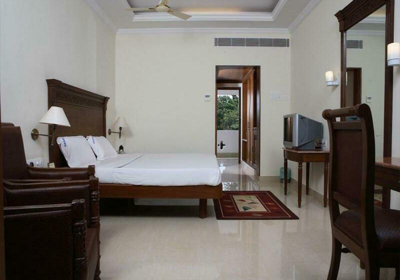 Номер Deluxe, Saaral Resorts & Hotels Pvt Ltd