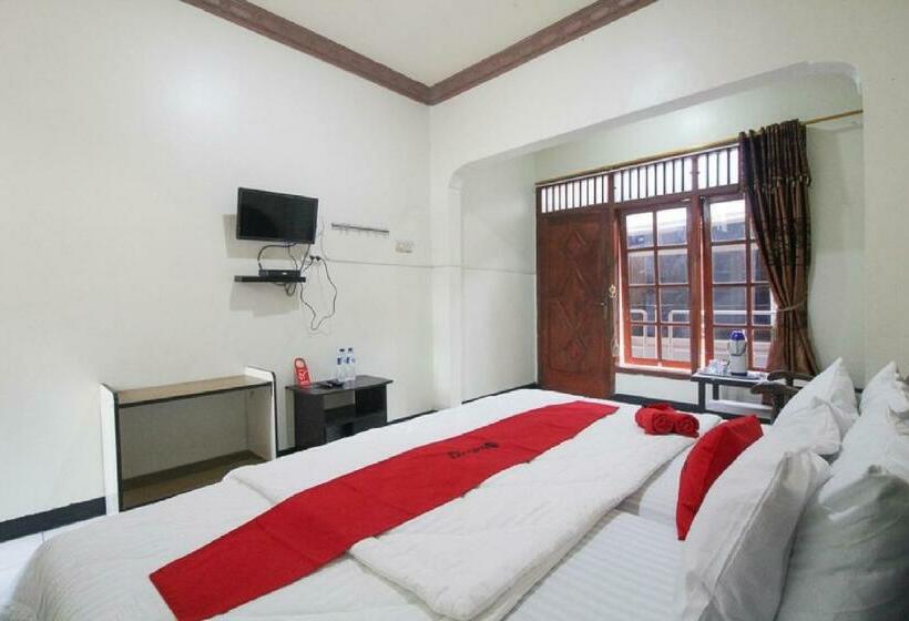 Номер Стандарт, Reddoorz Near Sarangan Lake