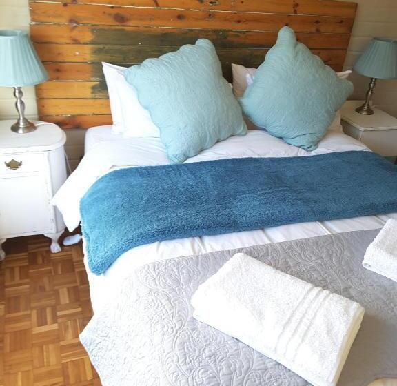 Номер Стандарт Трехместный, Theark B&b