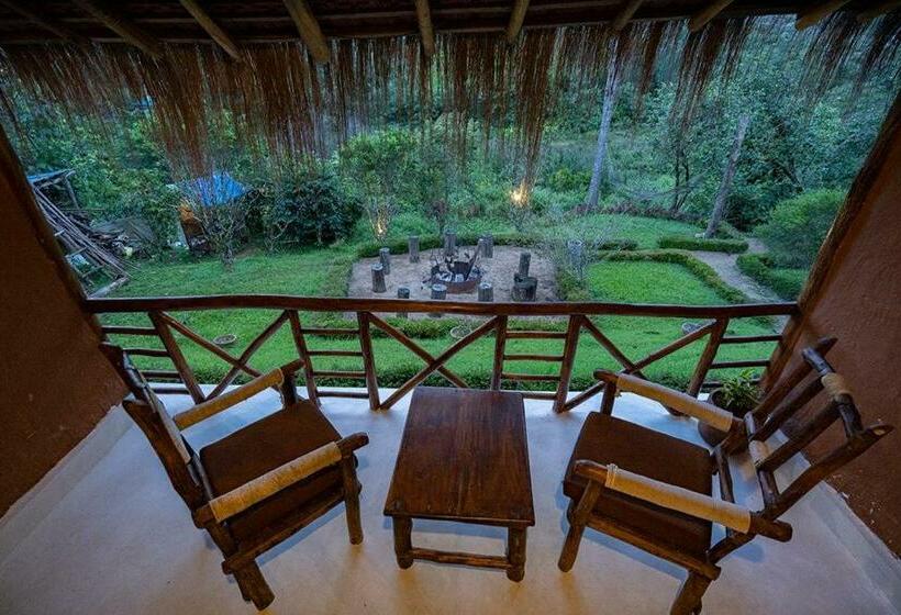 Номер Superior Вид на Горы, Deshadan Eco Valley Resort   An Eco Friendly Mud House