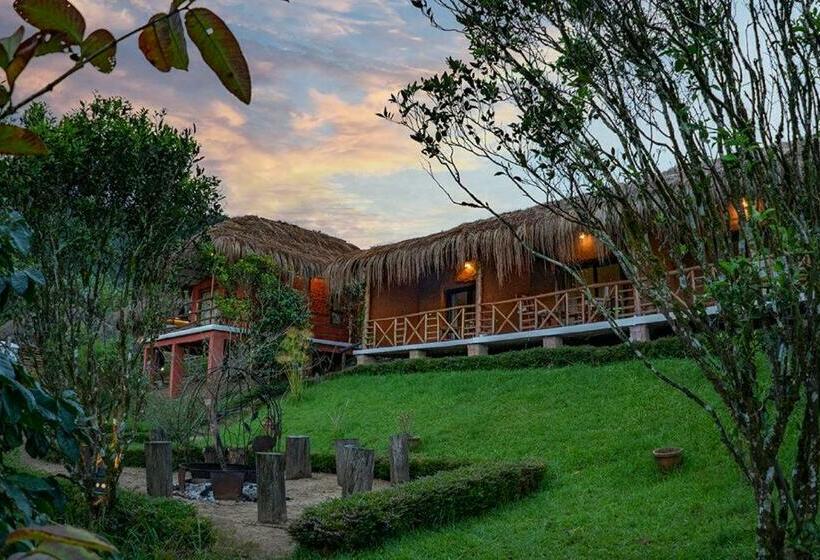 Номер Superior Вид на Горы, Deshadan Eco Valley Resort   An Eco Friendly Mud House