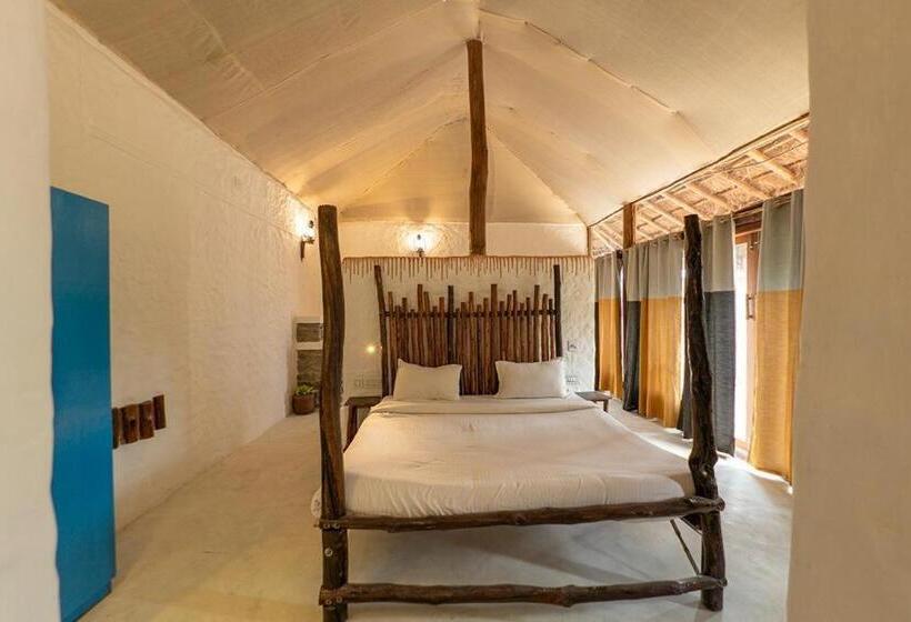 Вилла Superior 1 Спальня, Deshadan Eco Valley Resort   An Eco Friendly Mud House