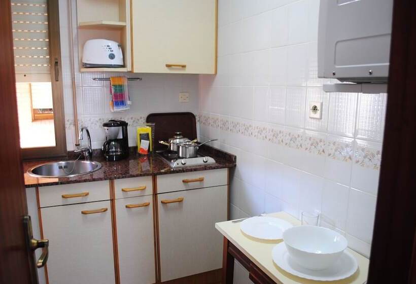 침실 2개 아파트, Apartamentos Turisticos Suaces