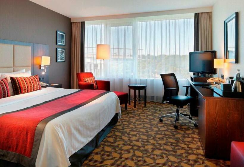 Стандартный Номер Кровать Кинг, Courtyard By Marriott Hannover Maschsee