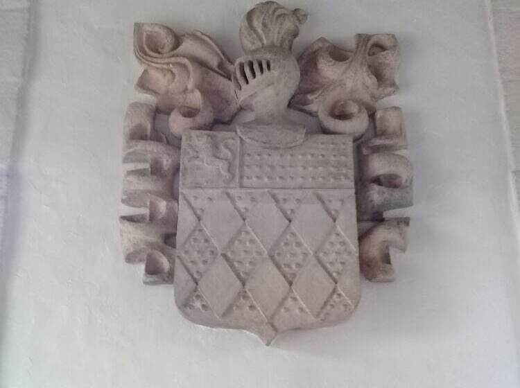 Номер Стандарт, Château D Agneaux